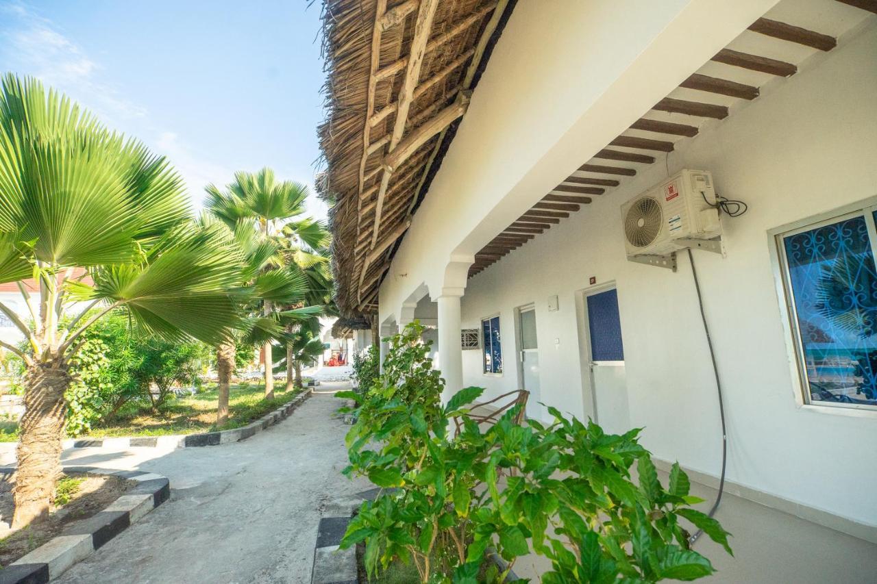 Visitor'S Inn Jambiani  Ngoại thất bức ảnh